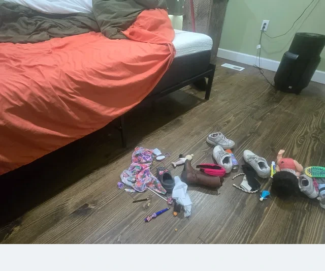 Before cleaning photo - Kids' Bedroom Reset