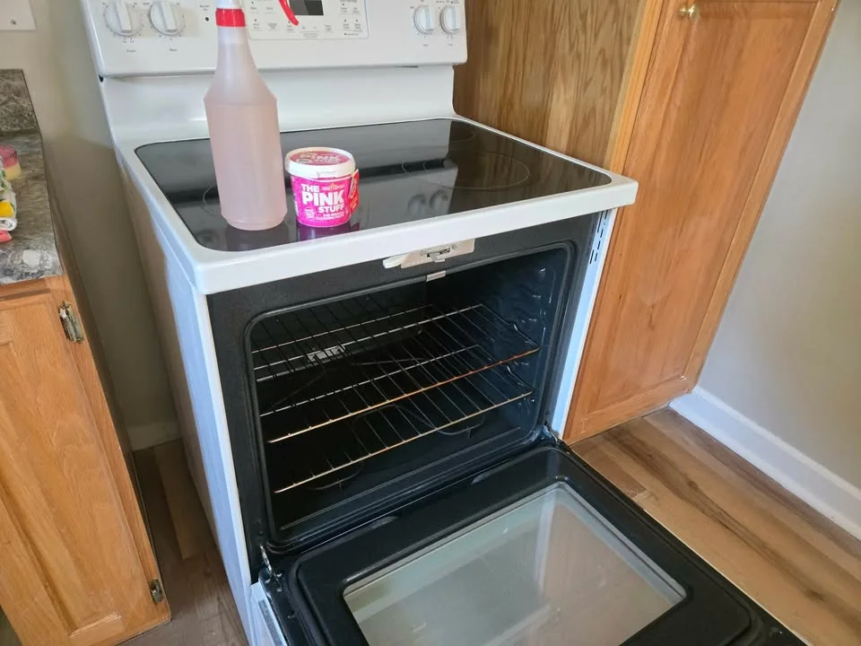 After cleaning photo - Stove & Oven Detail