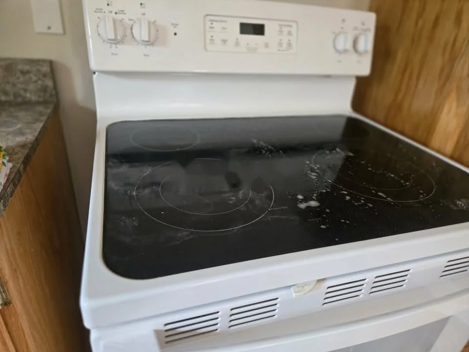 Before cleaning photo - Glass Stovetop Shine